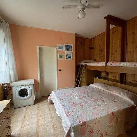 Bilocale A Apartment